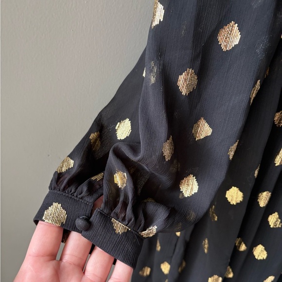 NWT, H&M size M,Elegant Black and Gold spotted Women's Dress. MIDI - Picture 3 of 7